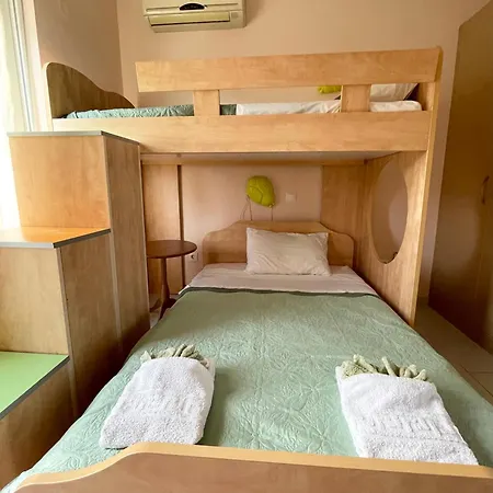 Dom wakacyjny Marilia Relaxing Home, Afandu