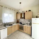 Case de vacanță Marilia Relaxing Home, *